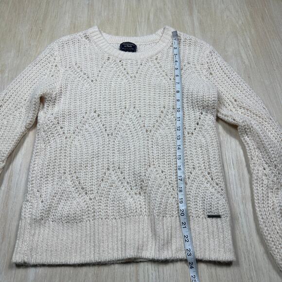 Abercrombie & Fitch Alpaca Blend Ivory Crew Neck Cozy Pullover Sweater Medium - Picture 7 of 13